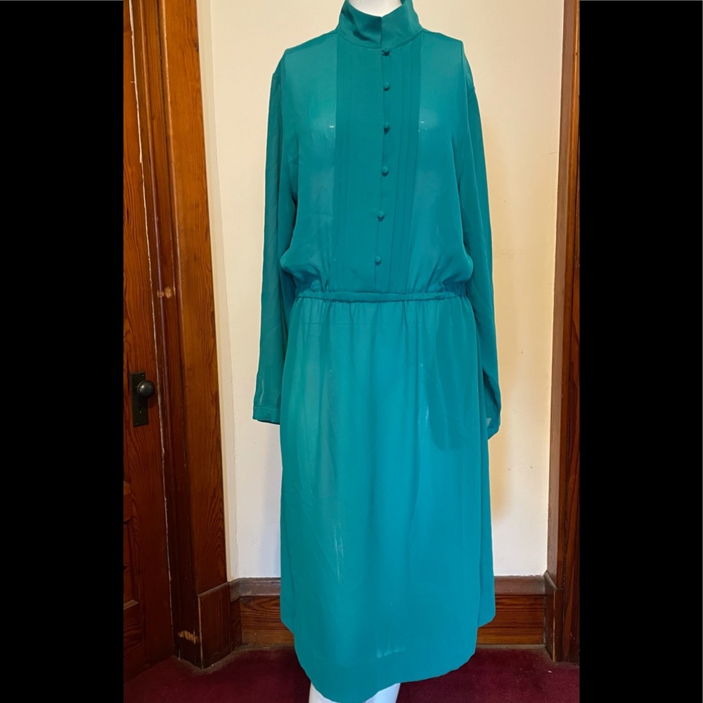 Vintage 1980’s Ms Chaus dress